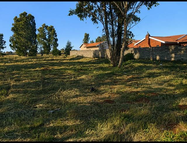 1,119M² VACANT LAND FOR SALE IN KOOKRUS